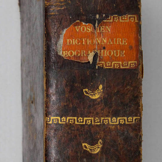 Dictionnaire géographique de Vosgien, contenant la description général et particulière des cinq parties du monde connu...Augmenté de plus de 20000 articles qui ne se trouvent dans aucune édition, par M.M. Frieville et Félix Lallemen. Dictionnaire géographique de Vosgien, contenant la description général et particulière des cinq parties du monde connu...Augmenté de plus de 20000 articles qui ne se trouvent dans aucune édition, par M.M. Frieville et Félix Lallemen.