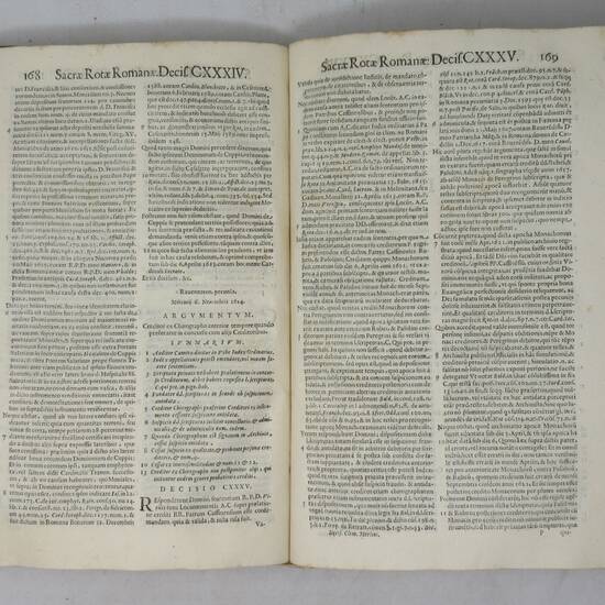 Decisiones S. Rotae Romanae...Addiectis argumentis, Sumoriis, ac Indicibus Locuplentissimis...(Segue:) Decisiones omissae in Volumine...Secundum Venetam editionem. Augustae Taurinorum, Typis F. Ferroini.
