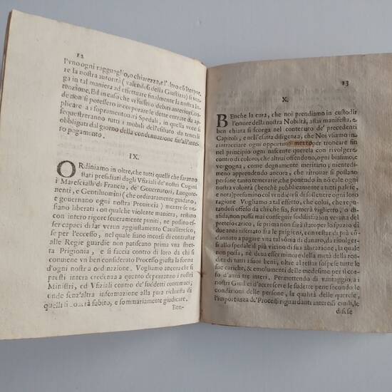 Edit du Roy, Portant Reglement Genaral sur les Duels. Donnè à S.Germain en Laye au mois d'Aoust 1679.....(Unito): Editto Generale del Re Christianiss. Contro i Duelli. Pubblicato a S.Germano l'Anno 1679...In Firenze, Alla Condotta,1680. Edit du Roy, Portant Reglement Genaral sur les Duels. Donnè à S.Germain en Laye au mois d'Aoust 1679.....(Unito): Editto Generale del Re Christianiss. Contro i Duelli. Pubblicato a S.Germano l'Anno 1679...In Firenze, Alla Condotta,1680.