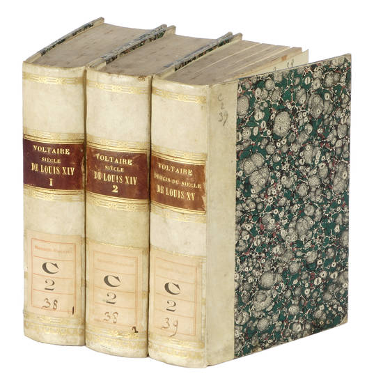 Siécle de Louis XIV; Par Voltaire. (Tome Premier - Tome Deuxieme). (Segue): Précis de Siécle de Louis XV par Voltaire. Siécle de Louis XIV; Par Voltaire. (Tome Premier - Tome Deuxieme). (Segue): Précis de Siécle de Louis XV par Voltaire.