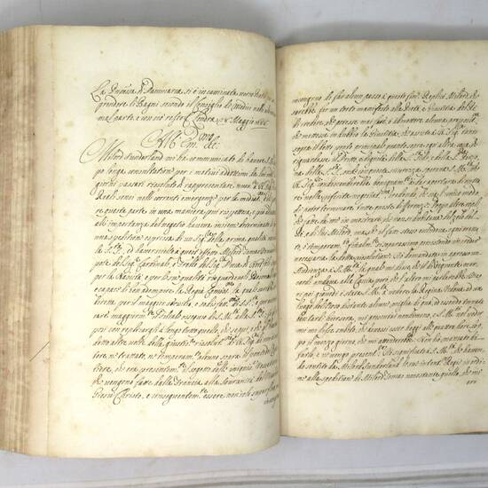 Lettere di Mr. D'Adda Nunzio in Londra dirette alla Segreteria di Stato in Roma dalli 26 novembre 1685 fino à 26 novembre 1688 (tit. sul dorso).
