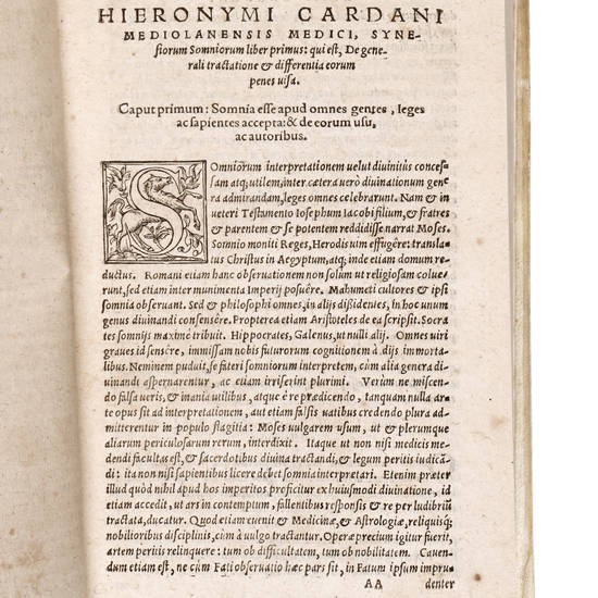 Somniorum synesiorum omnis generis insomnia explicantes, Libri IIII... (segue:) Quibus accedunt haec etiam: De libris proprijs. De curationibus...Neronis encomium..Geometriae encomium...De Uno. Actio in Thessalicum medicum.. De secretis. De gemmis & color